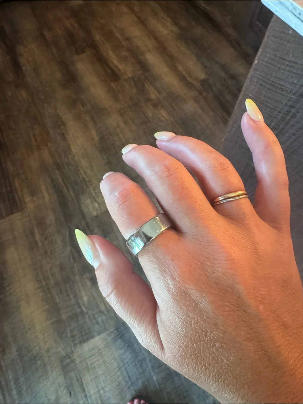 Oura Ring Gen 4 - silver; size 9